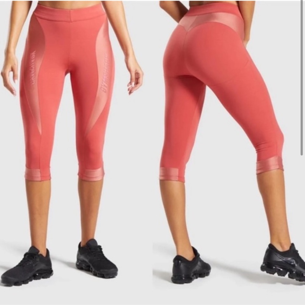 Gymshark womens turbo cropped leggings medium